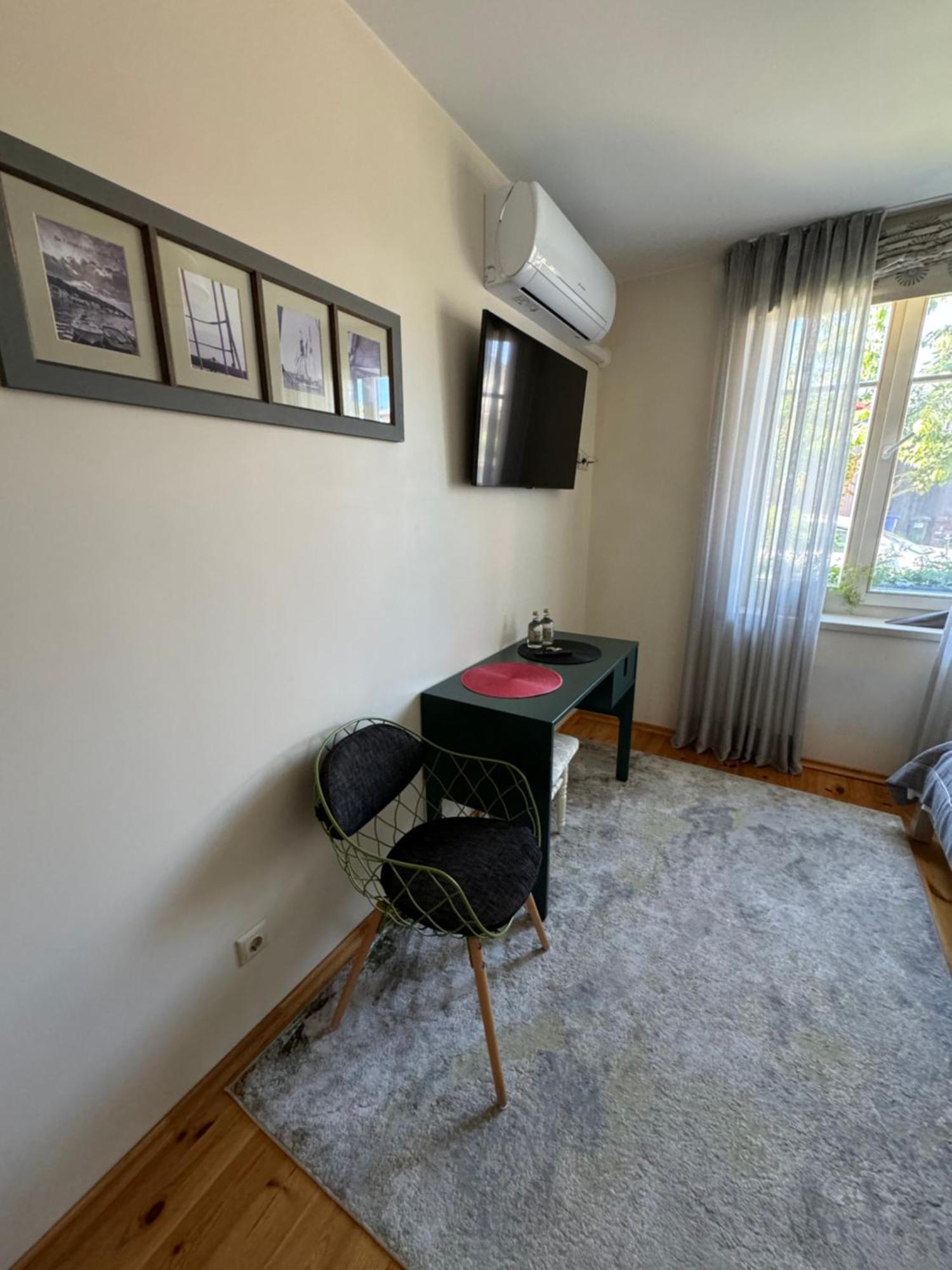 Guest House "8 Smilgos" Klaipėda Buitenkant foto